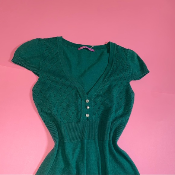 Y2K preppy-girl emerald top 💚 - Picture 2 of 3